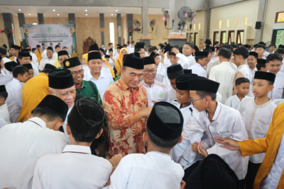 Prof. Dr. Muhadjir Effendy Apresiasi Pondok Pesantren Al-Mujahidin Balikpapan