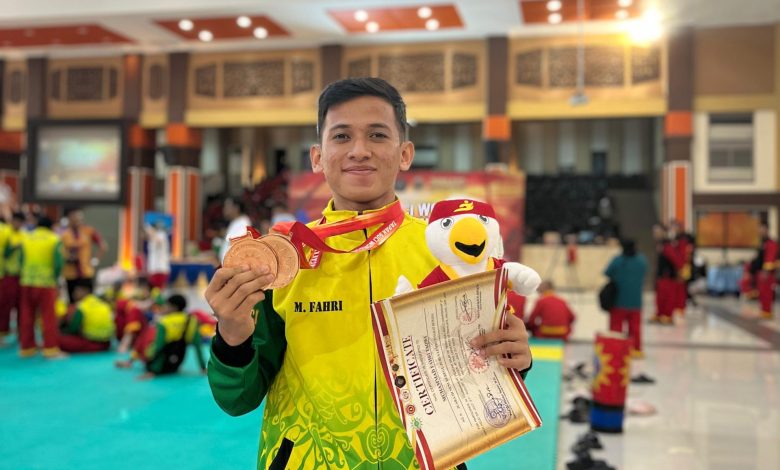 Santri Juara Dunia! Fahri Taqwa Harumkan Nama SMA Muhammadiyah 2 Al-Mujahidin Balikpapan di Kejuaraan Dunia Tapak Suci